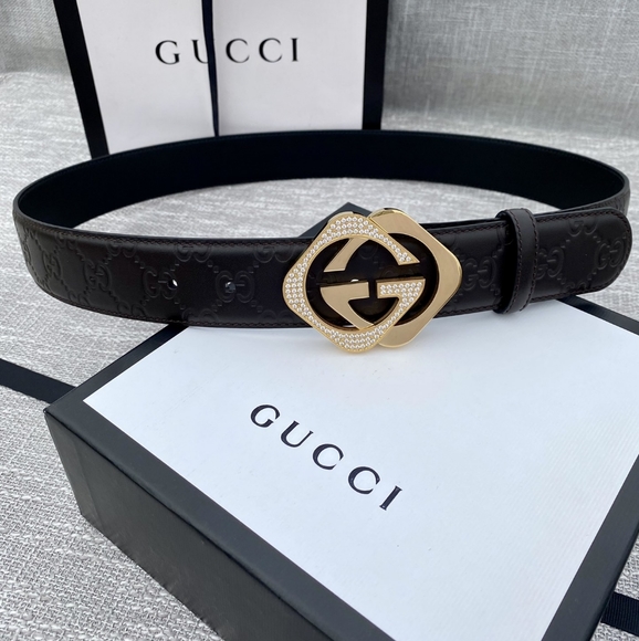 Men's Gucci Belts - Picture 2 of 6
